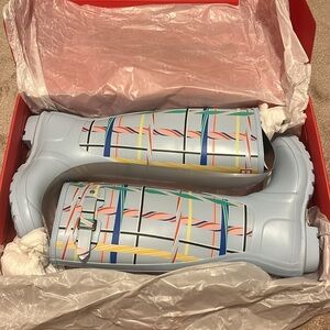 NEVER WORN Hunter Original Tall Rock Tartan Rain Boots - Boat Blue